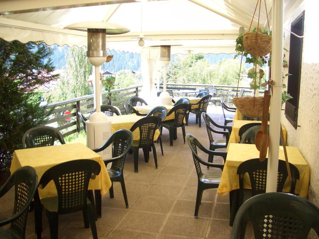 Chalet Fiocco Di Neve Pinzolo Zewnętrze zdjęcie