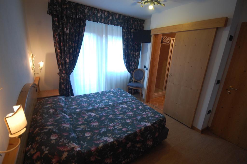 Chalet Fiocco Di Neve Pinzolo Zewnętrze zdjęcie