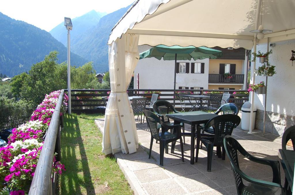Chalet Fiocco Di Neve Pinzolo Zewnętrze zdjęcie